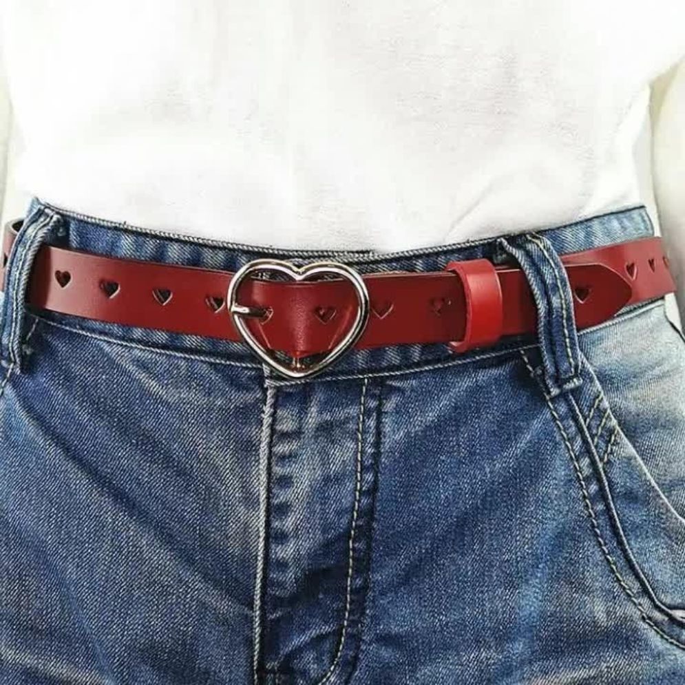 Ceinture Boucle Coeur Cuir Ajourée Modèle Helzunia - La Ceinturerie