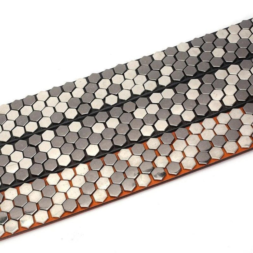 Ceinture Cloutée pour Femme ou Homme Modèle Amara - La Ceinturerie
