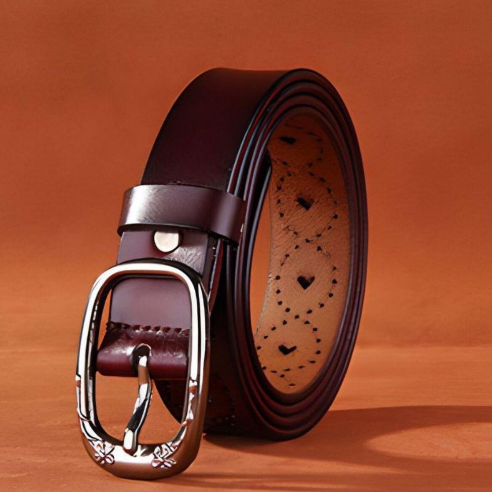 Ceinture en Cuir Ajouré Coeurs Fleurs Modèle Krista - La Ceinturerie