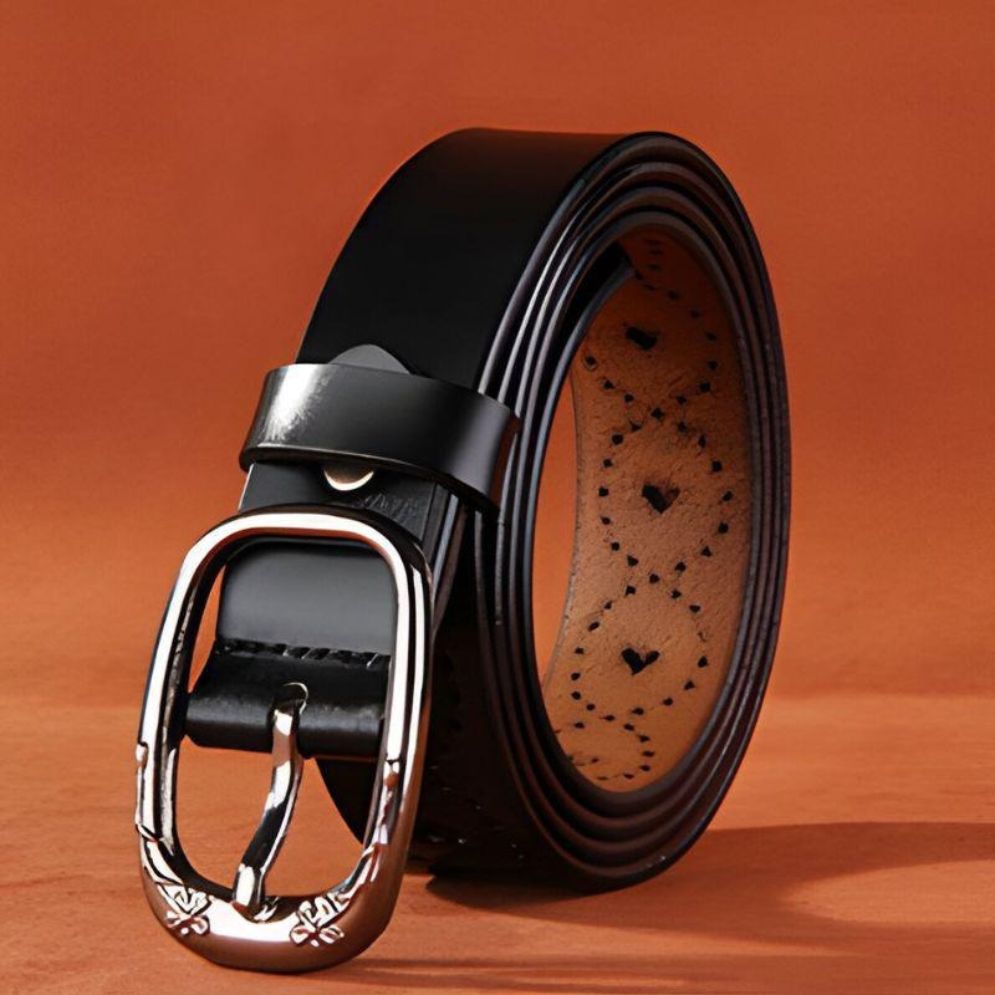 Ceinture en Cuir Ajouré Coeurs Fleurs Modèle Krista - La Ceinturerie