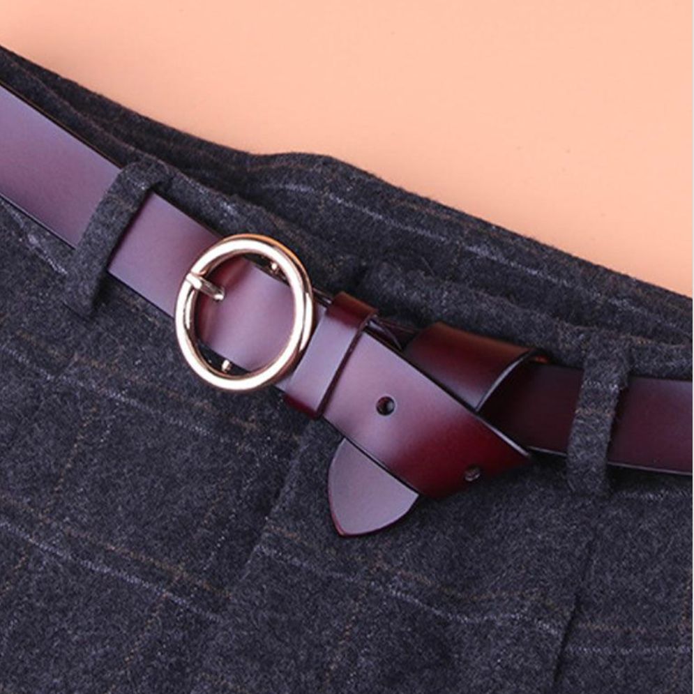 Ceinture en Cuir Lisse Boucle Dorée pour Femme