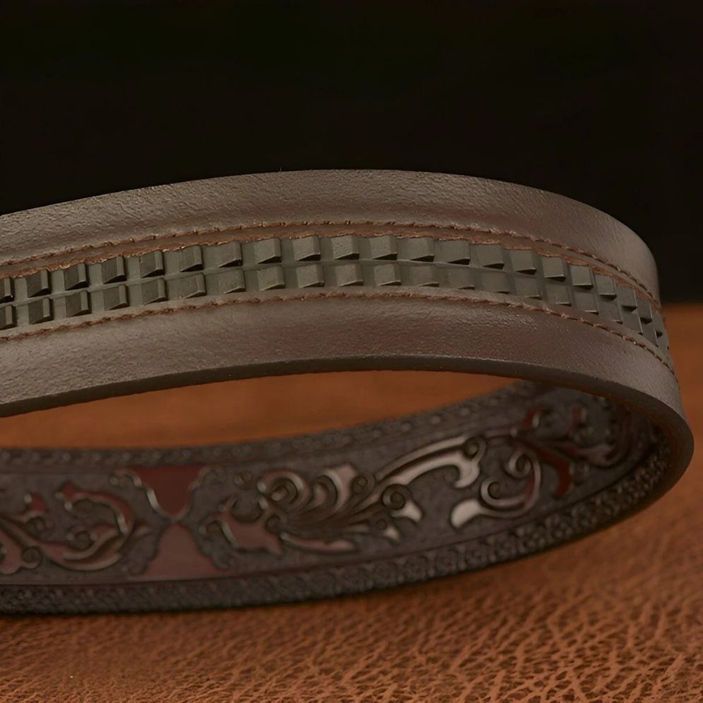 Ceinture Esprit Animal Motif Tête Lion Modèle Yerik - La Ceinturerie
