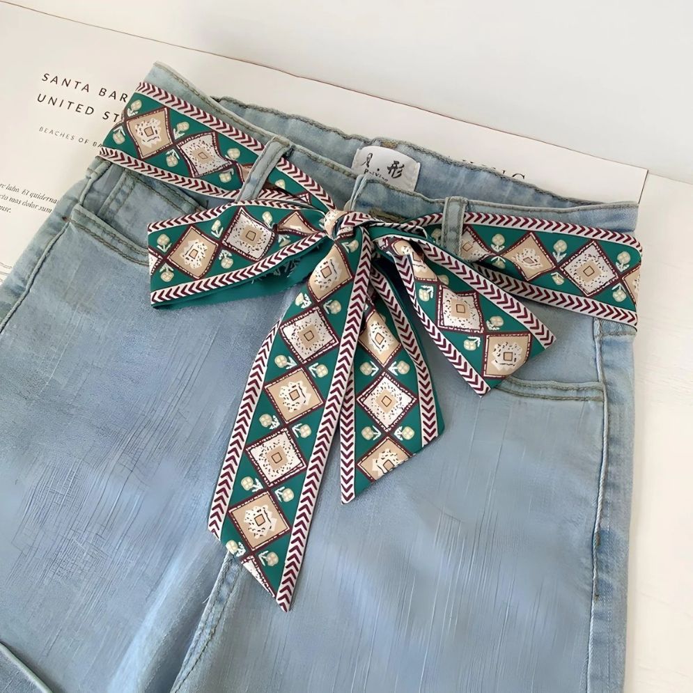 Ceinture Foulard à Motifs Carreaux Abstraits Modèle Jaelynn - La Ceinturerie