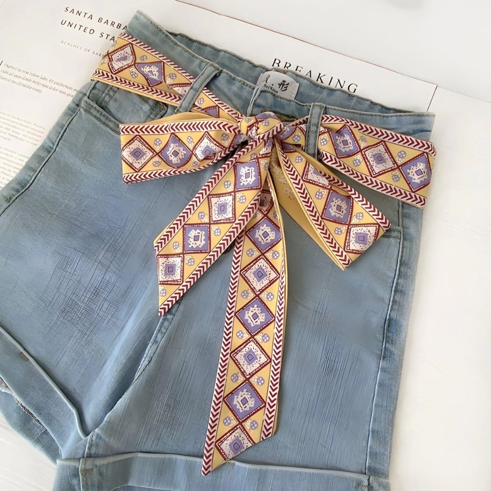 Ceinture Foulard à Motifs Carreaux Abstraits Modèle Jaelynn - La Ceinturerie