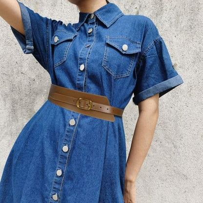 Ceinture Large Taille Haute pour Femme Modèle Munatia Portée