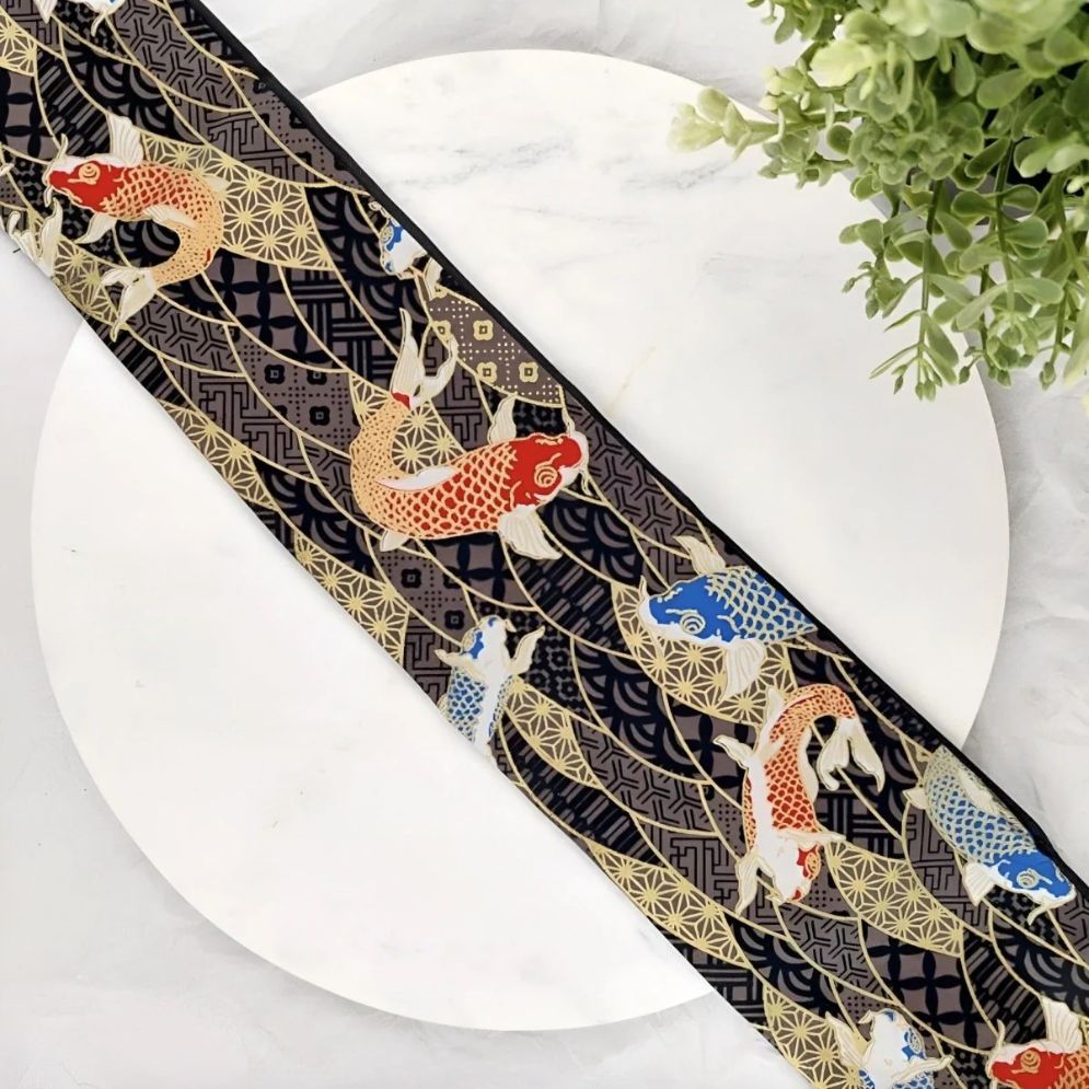 Ceinture Obi à Motifs Carpe Koï Modèle Ocrera - La Ceinturerie
