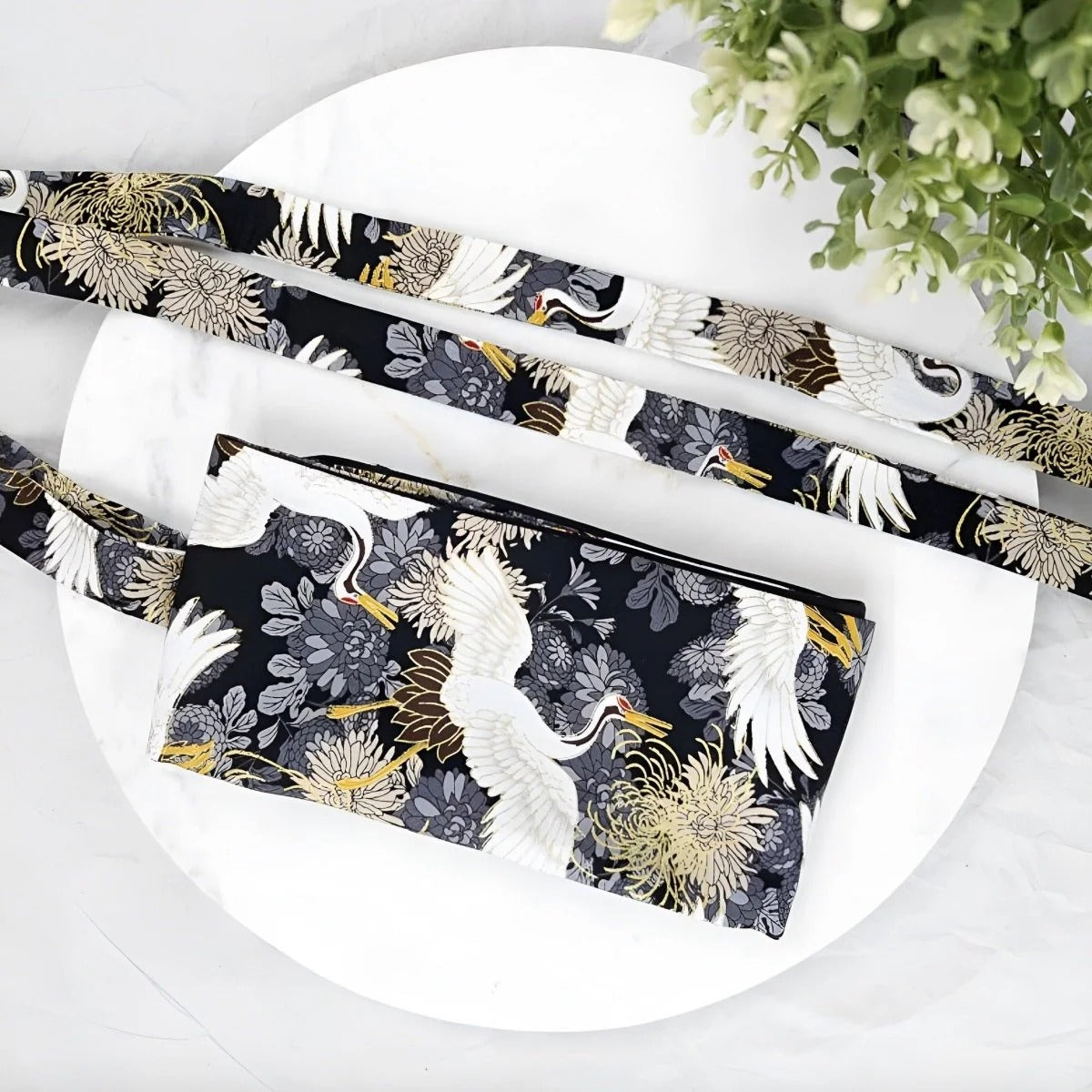 Ceinture Obi à Motifs Grues Chrysantèmes Modèle Pooja - La Ceinturerie